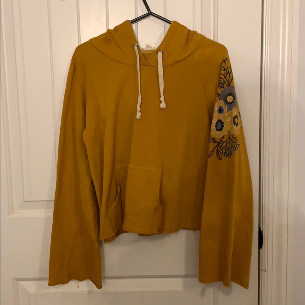 Yellow Hooded Top With Flowers